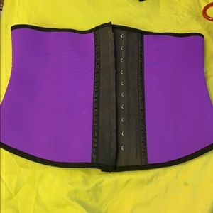 Angel curves purple waist trainer